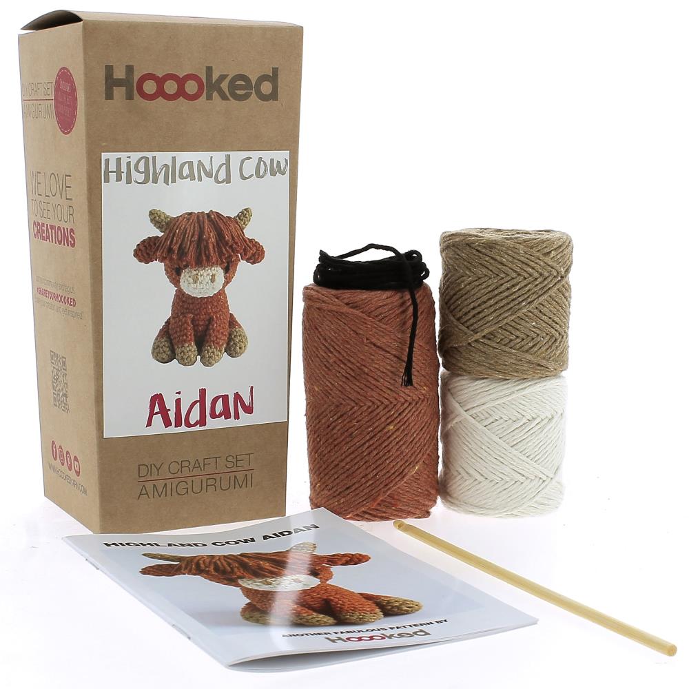 Hoooked Crocheted Amigurumi "Aidan" Highland Cow Kit