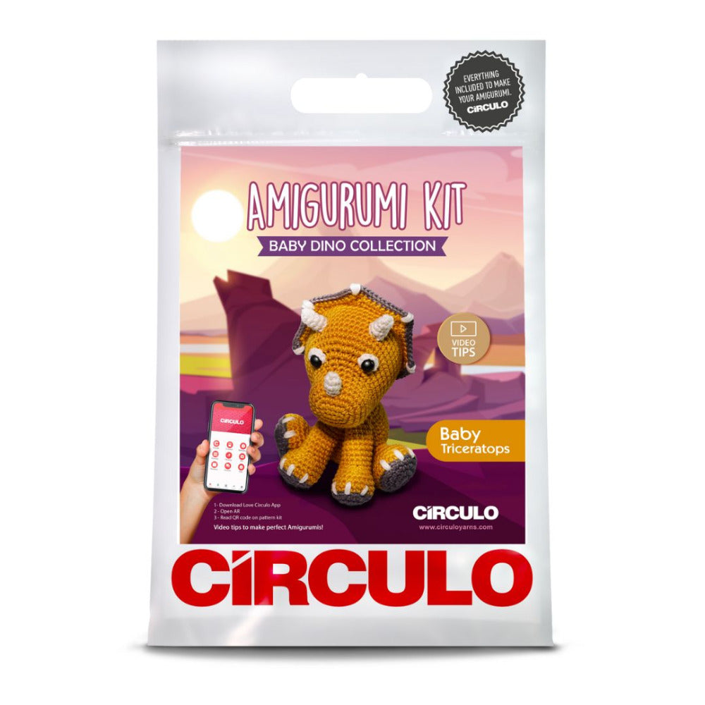 Circulo Amigurumi Kit "Baby Dino" Baby Triceratops