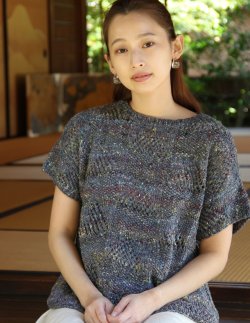 Noro - Design Outtakes from Noro Magazine 22. "Iwate", a knitted loose fitting, short sleeved top, needing 2 balls of Kakigori #32