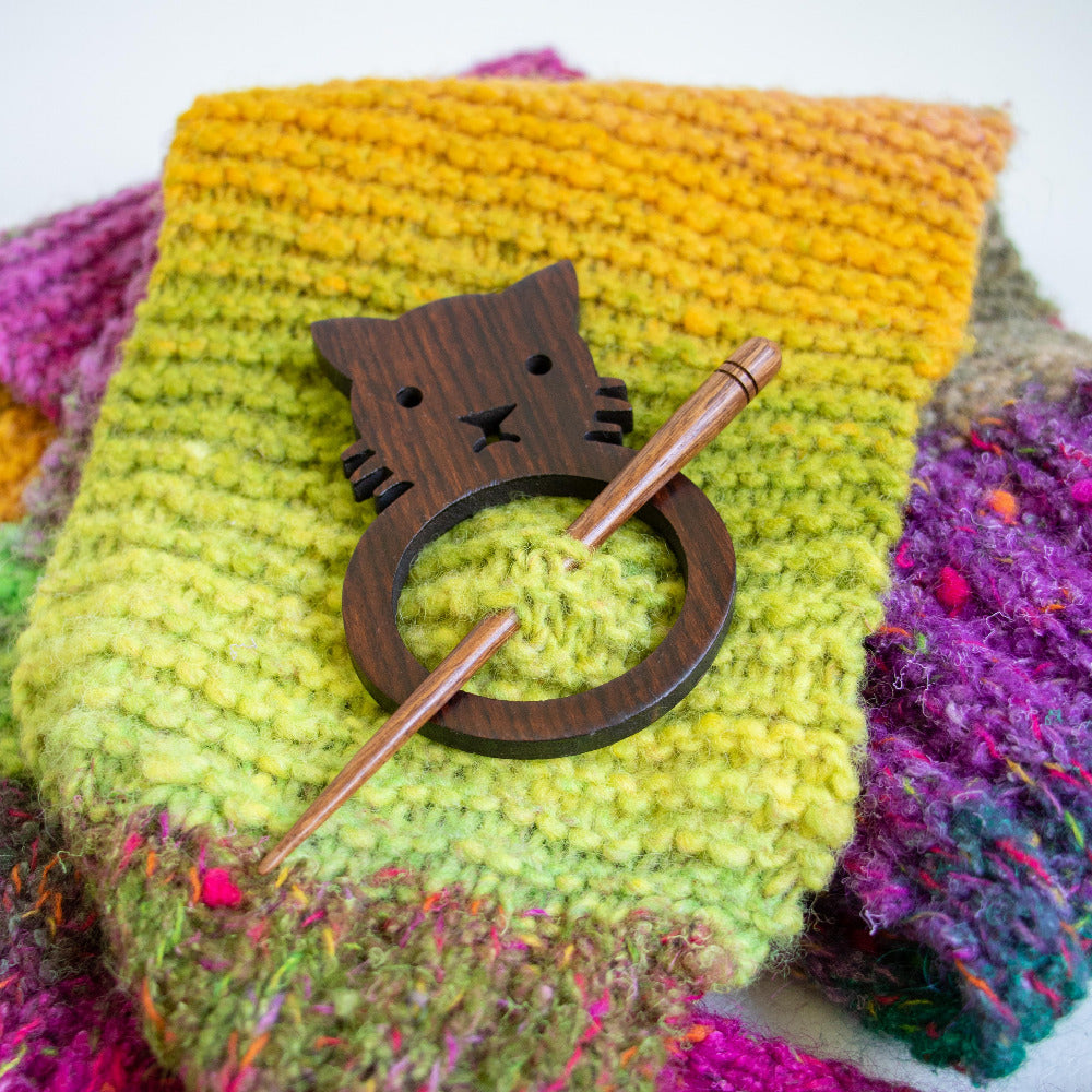 LYKKE Rosewood Cat Shawl Pin