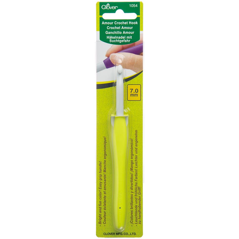 Clover 1054 Amour Crochet Hook 7mm